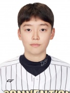최윤제 사진